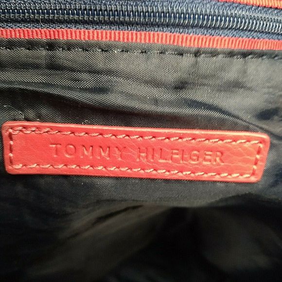 Tommy Hilfiger TH Logo Taupe Satchel Hand Bag Preowned - Used - Picture 5 of 5